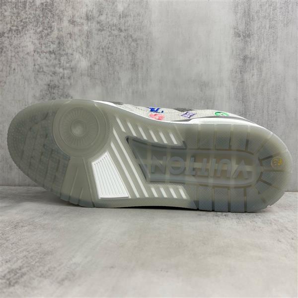 20251128154045764 390